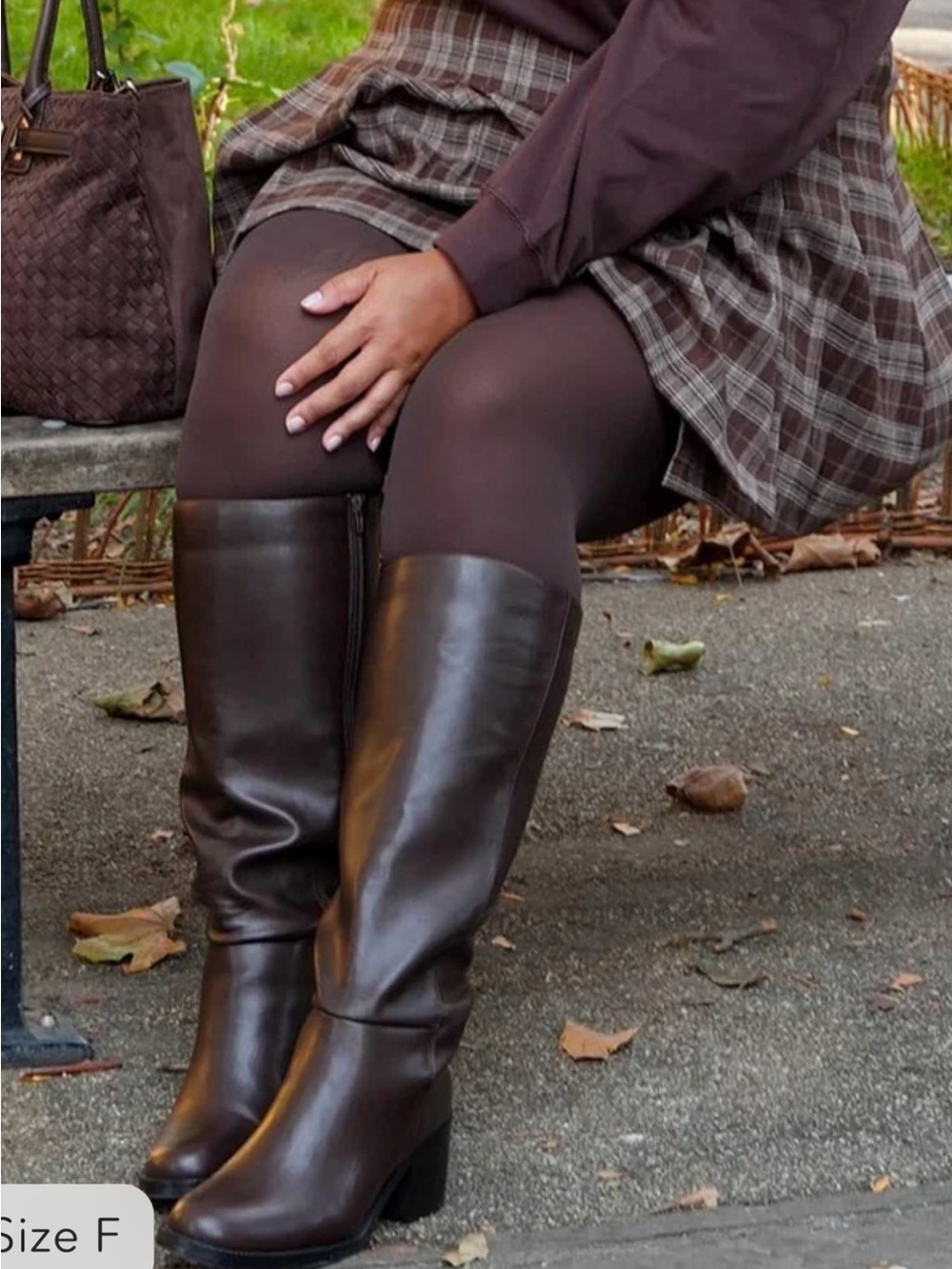 Snag Tights E (12-18) Bear Opaque 80 Denier Tights NEW